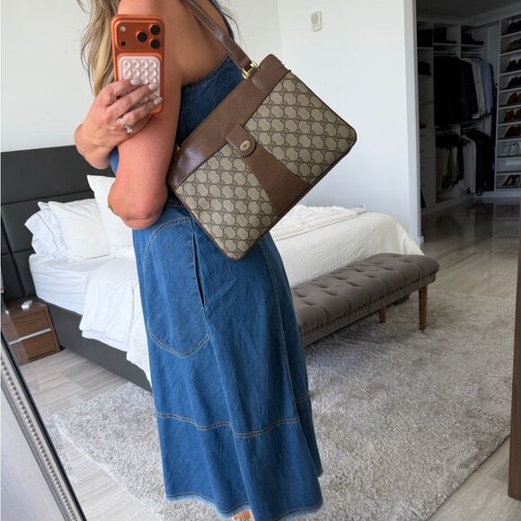 Vintage Gucci Canvas and Leather shoulder Bag - Picture 15 of 17